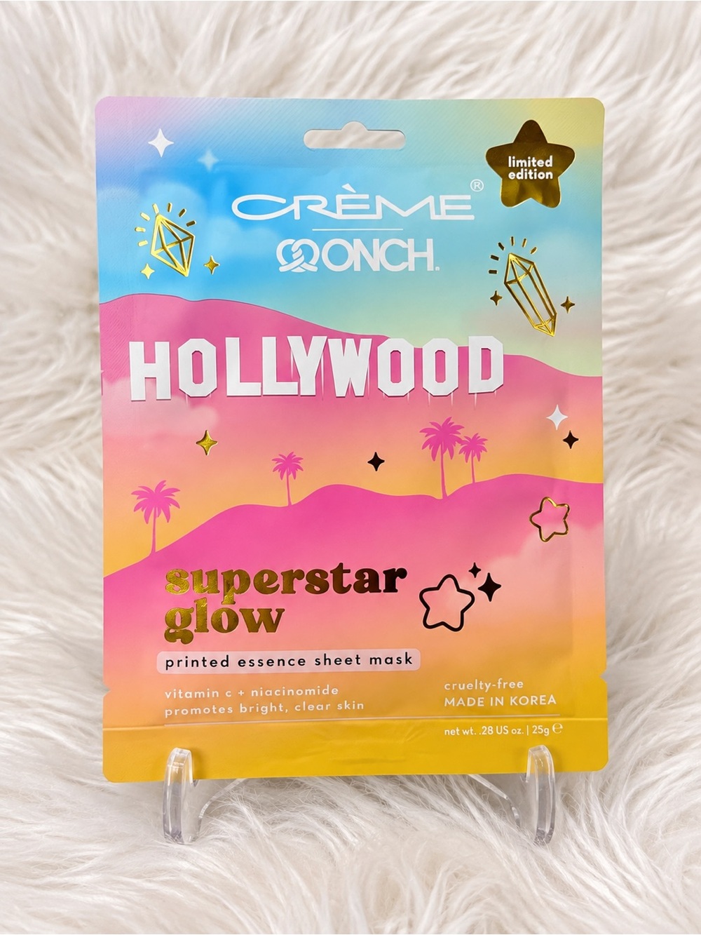 Crème Conch Hollywood Superstar Glow Sheet Mask